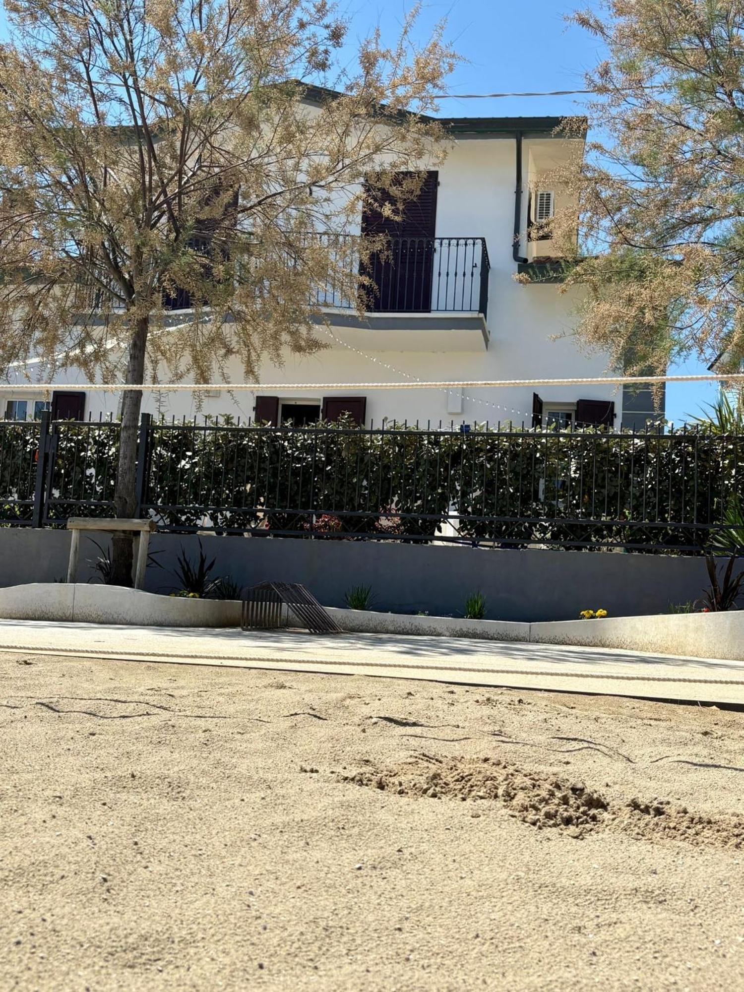 Villa Dolcevita Bellaria-Igea Marina Exterior foto