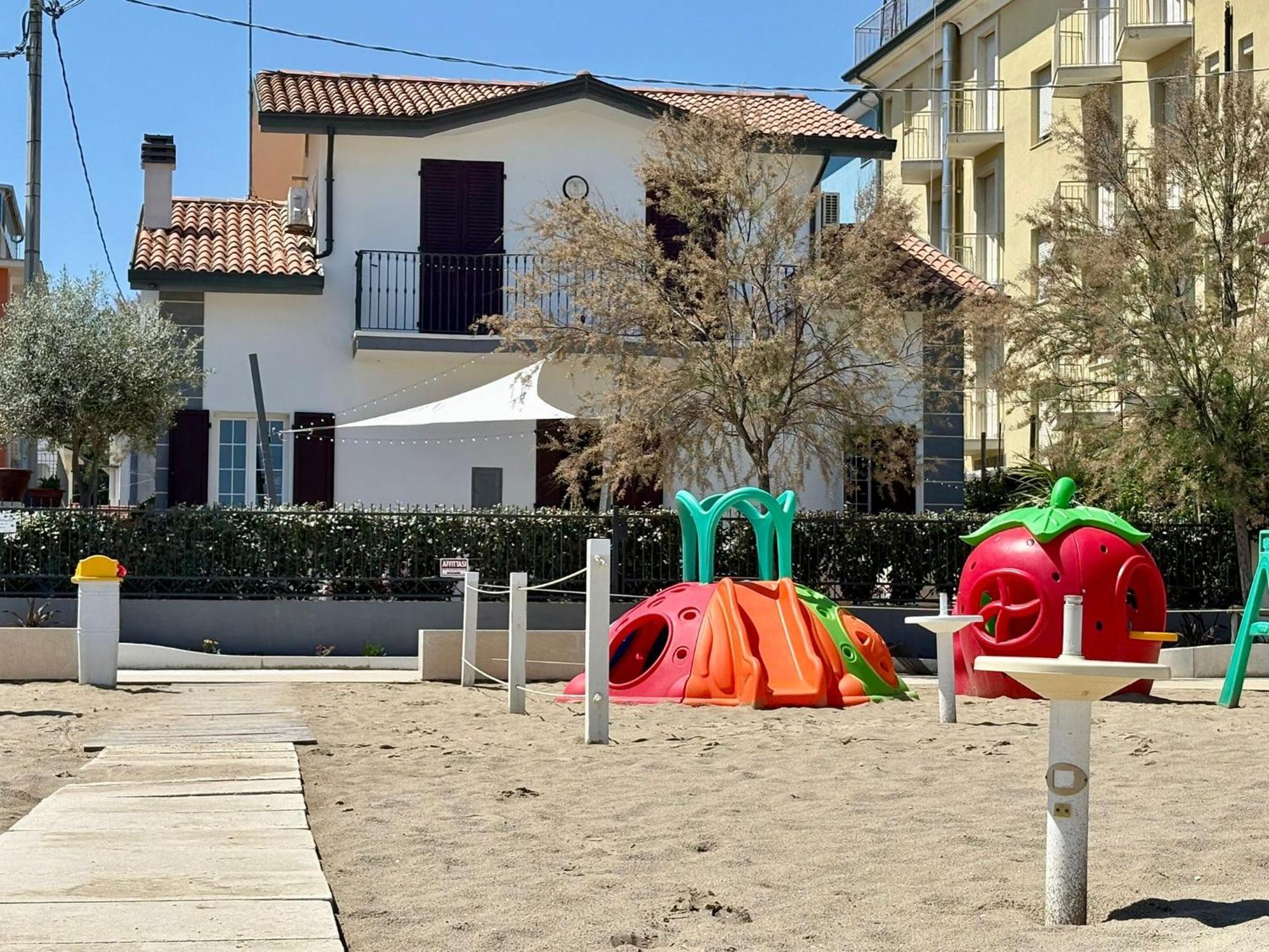 Villa Dolcevita Bellaria-Igea Marina Exterior foto